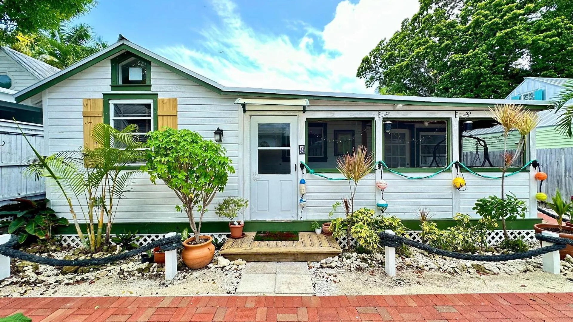 *New Listing* Cozy Key West Hideaway In Old Town With A Pool Villa 0*,  United States