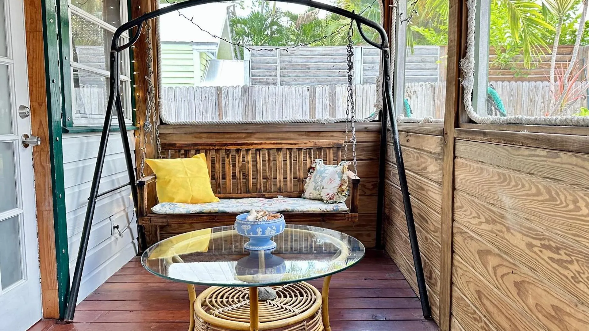 *New Listing* Cozy Key West Hideaway In Old Town With A Pool Villa 0*,